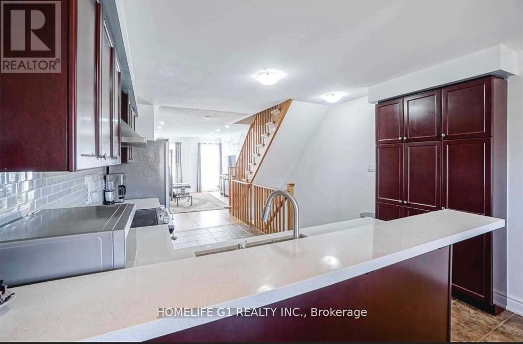 20 Shiraz Drive, Brampton, Ontario  L6R 0C3 - Photo 15 - W12926578