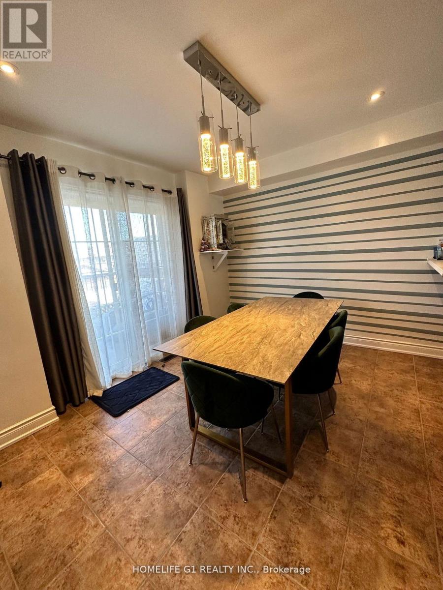 20 Shiraz Drive, Brampton, Ontario  L6R 0C3 - Photo 4 - W12926578