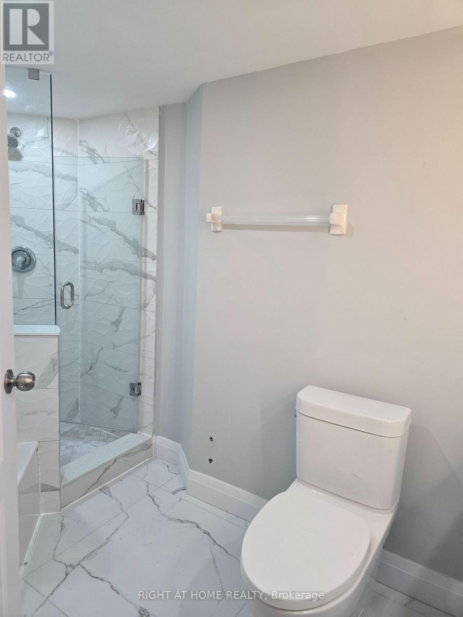 2303 - 550 Webb Drive, Mississauga, Ontario  L5B 3Y4 - Photo 14 - W12926580