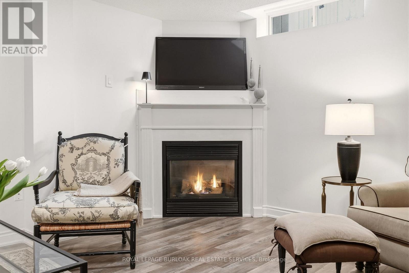 2243 Turnberry Road, Burlington, Ontario  L7M 4Y4 - Photo 39 - W12926602