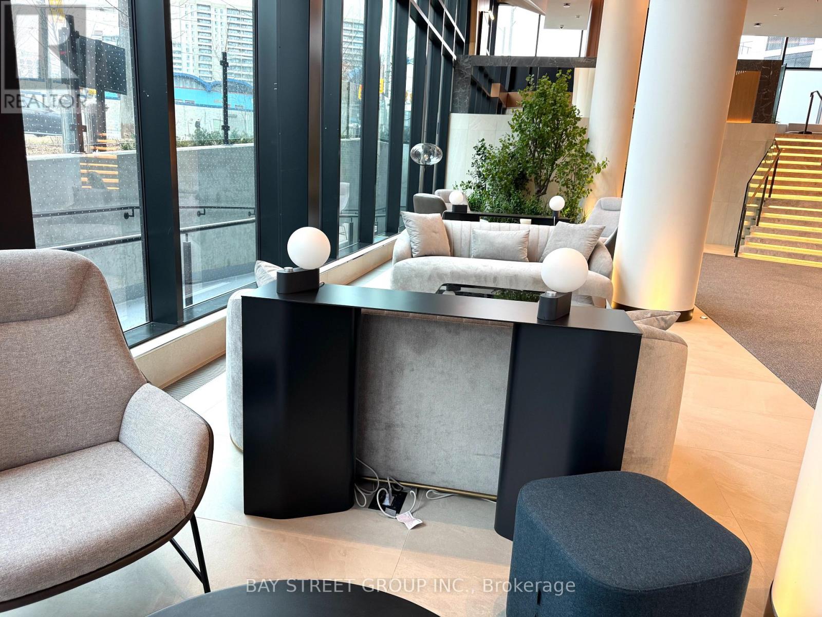 1213 - 60 Central Park Roadway, Toronto, Ontario  M9A 0E6 - Photo 2 - W12926622