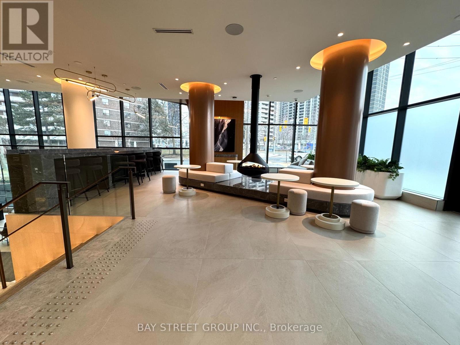 1213 - 60 Central Park Roadway, Toronto, Ontario  M9A 0E6 - Photo 3 - W12926622