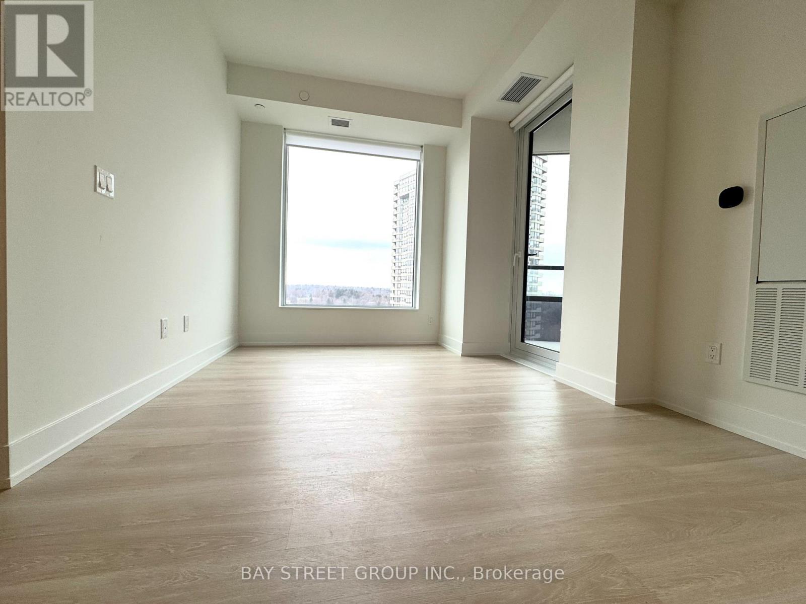 1213 - 60 Central Park Roadway, Toronto, Ontario  M9A 0E6 - Photo 8 - W12926622