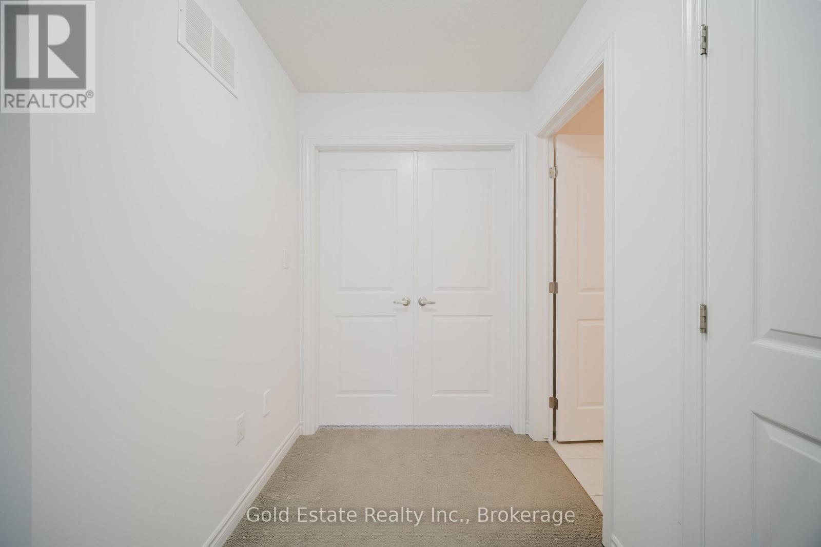 19 Mclaren Avenue, Brantford, Ontario  N3T 0T4 - Photo 27 - X12926554