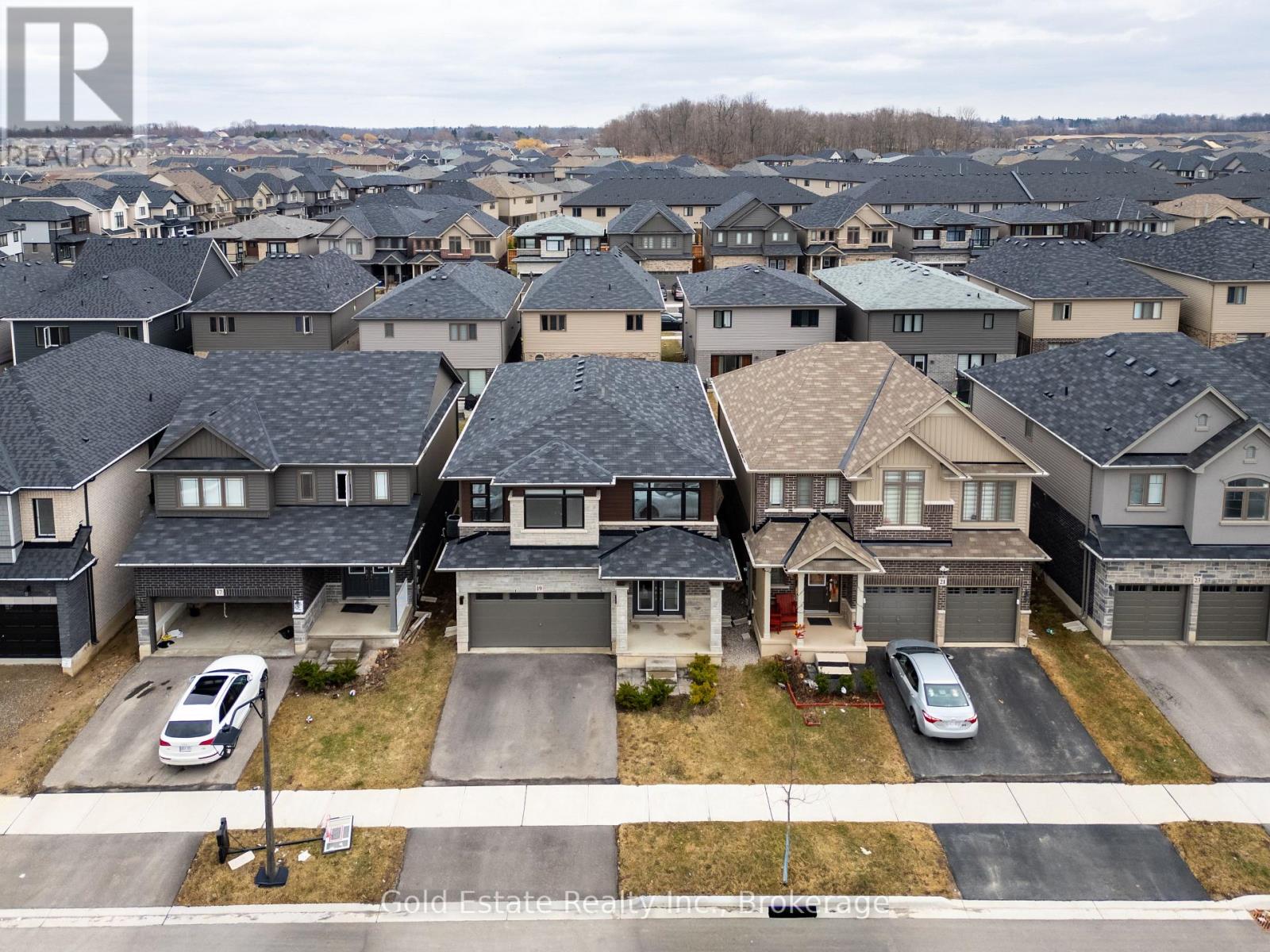 19 Mclaren Avenue, Brantford, Ontario  N3T 0T4 - Photo 49 - X12926554