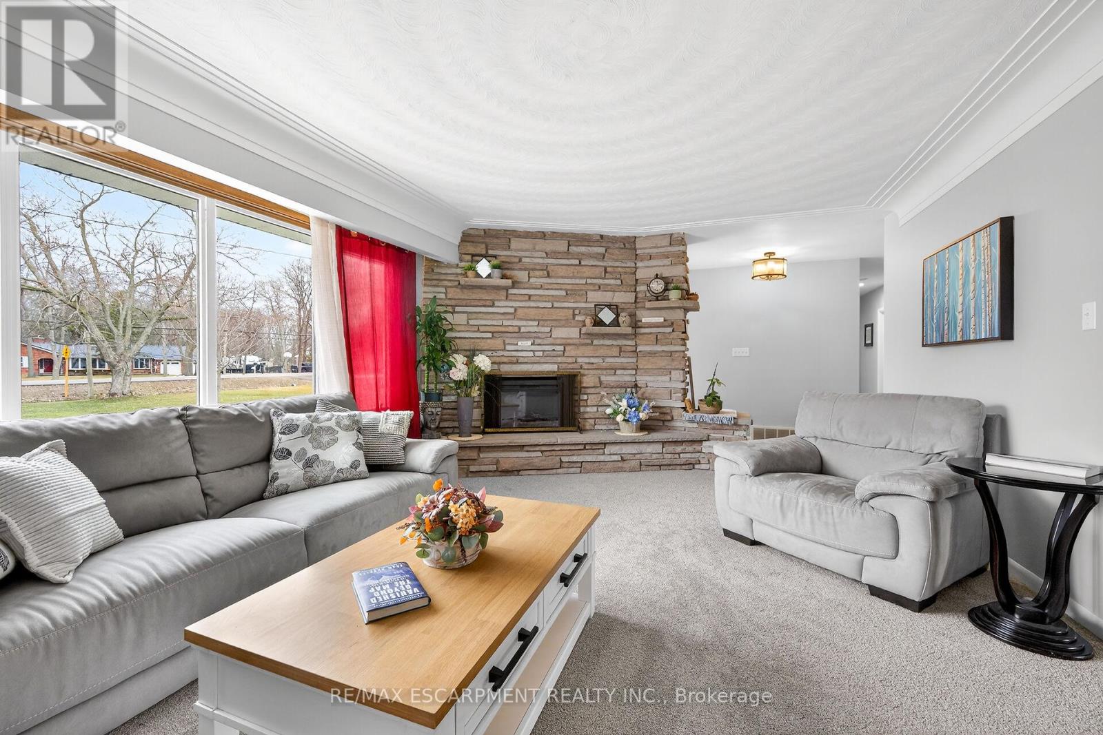 7082 Rainham Road, Haldimand, Ontario  N1A 2W8 - Photo 6 - X12926556