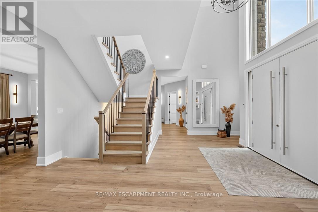 397 Caithness Street E, Haldimand, Ontario  N3W 1C8 - Photo 19 - X12926598