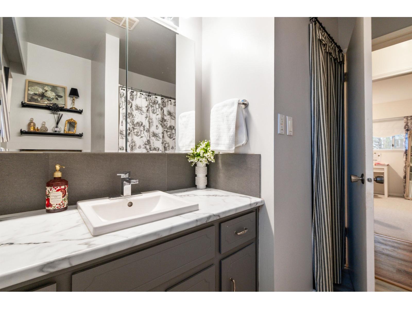 5896 Carter Road, Sardis South, Chilliwack, British Columbia  V2R 3J8 - Photo 19 - C8077381