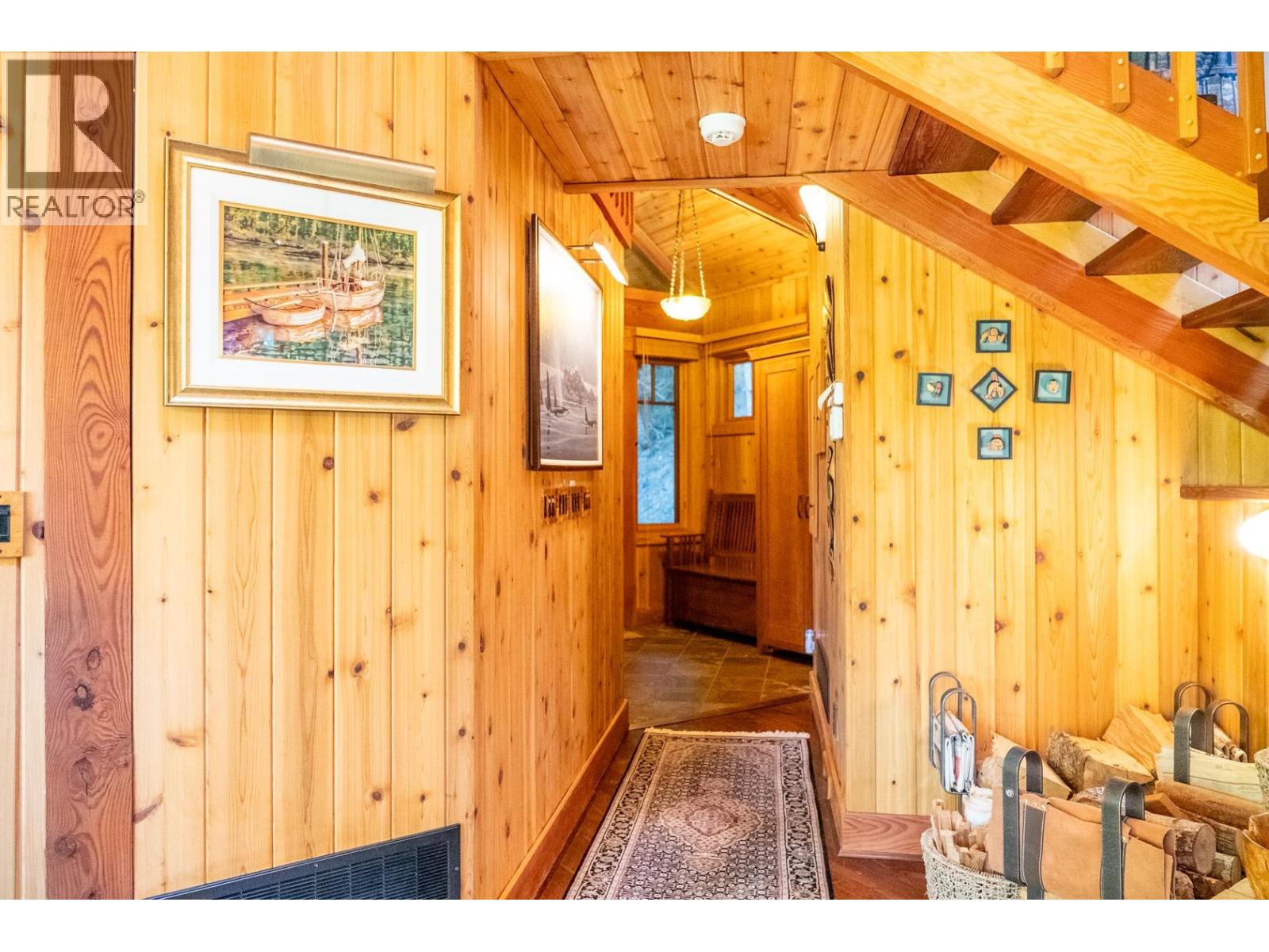 8807 Ainslie Point Road, Pender Island, British Columbia  V0N 2M3 - Photo 36 - R3104036