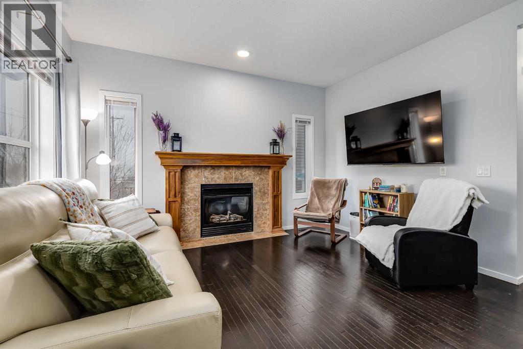 2272 Sagewood Heights Sw, Airdrie, Alberta  T4B 3N8 - Photo 3 - A2296034