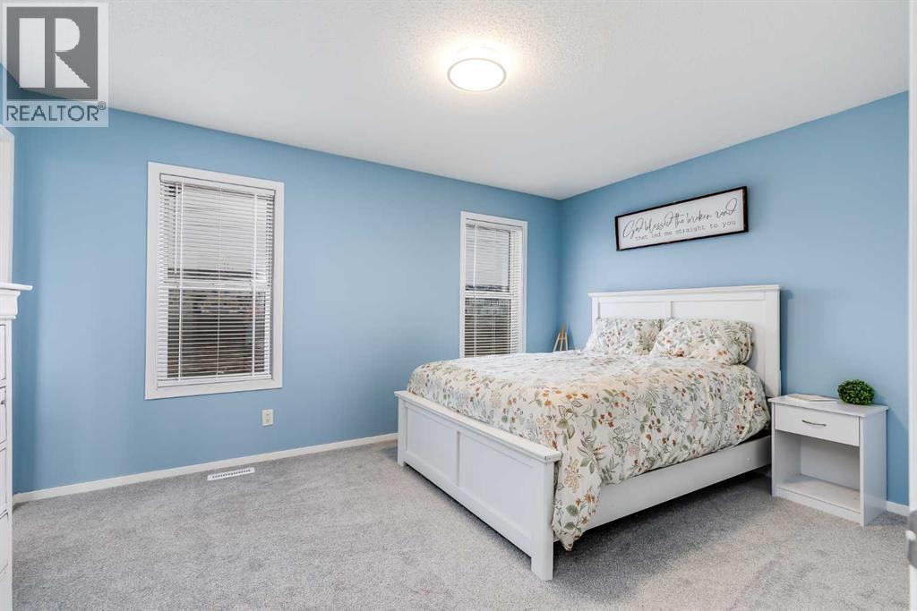 2272 Sagewood Heights Sw, Airdrie, Alberta  T4B 3N8 - Photo 18 - A2296034