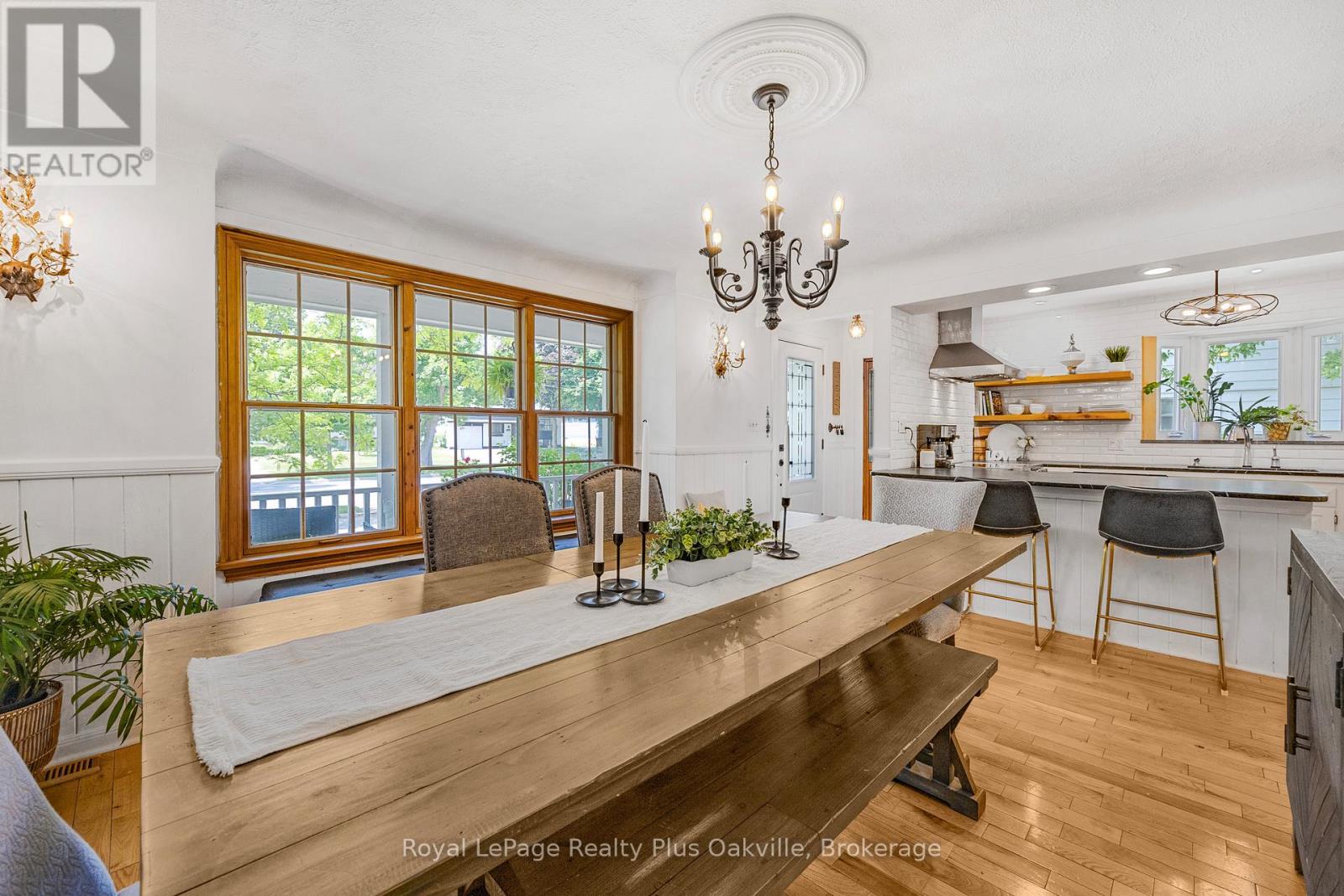 2386 Rebecca Street, Oakville, Ontario  L6L 2A9 - Photo 11 - W12926640