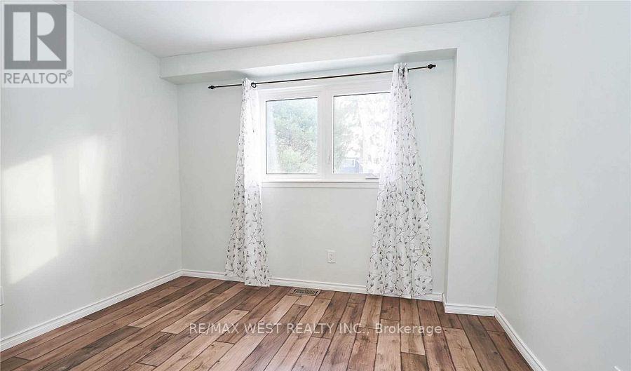 323 Centre Street, Shelburne, Ontario  L0N 1S4 - Photo 14 - X12858494