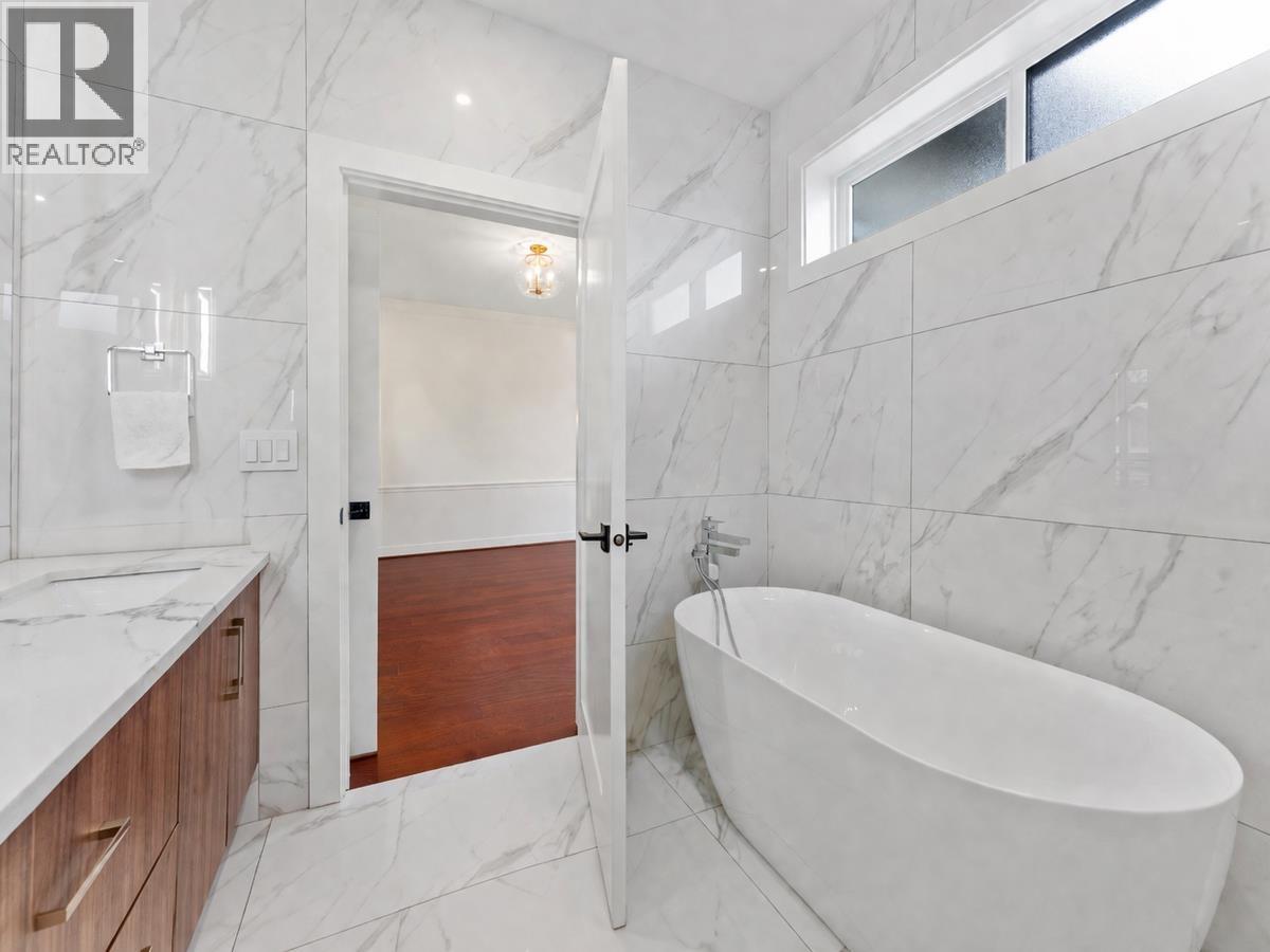 2719 E 46th Avenue, Vancouver, British Columbia  V5S 1A6 - Photo 17 - R3104102