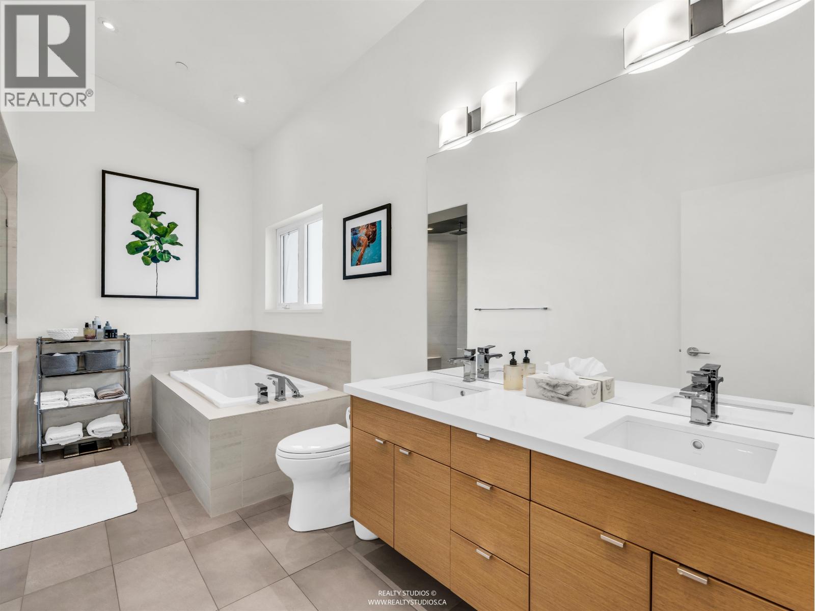 132 W 22nd Avenue, Vancouver, British Columbia  V5Y 2G1 - Photo 17 - R3104116