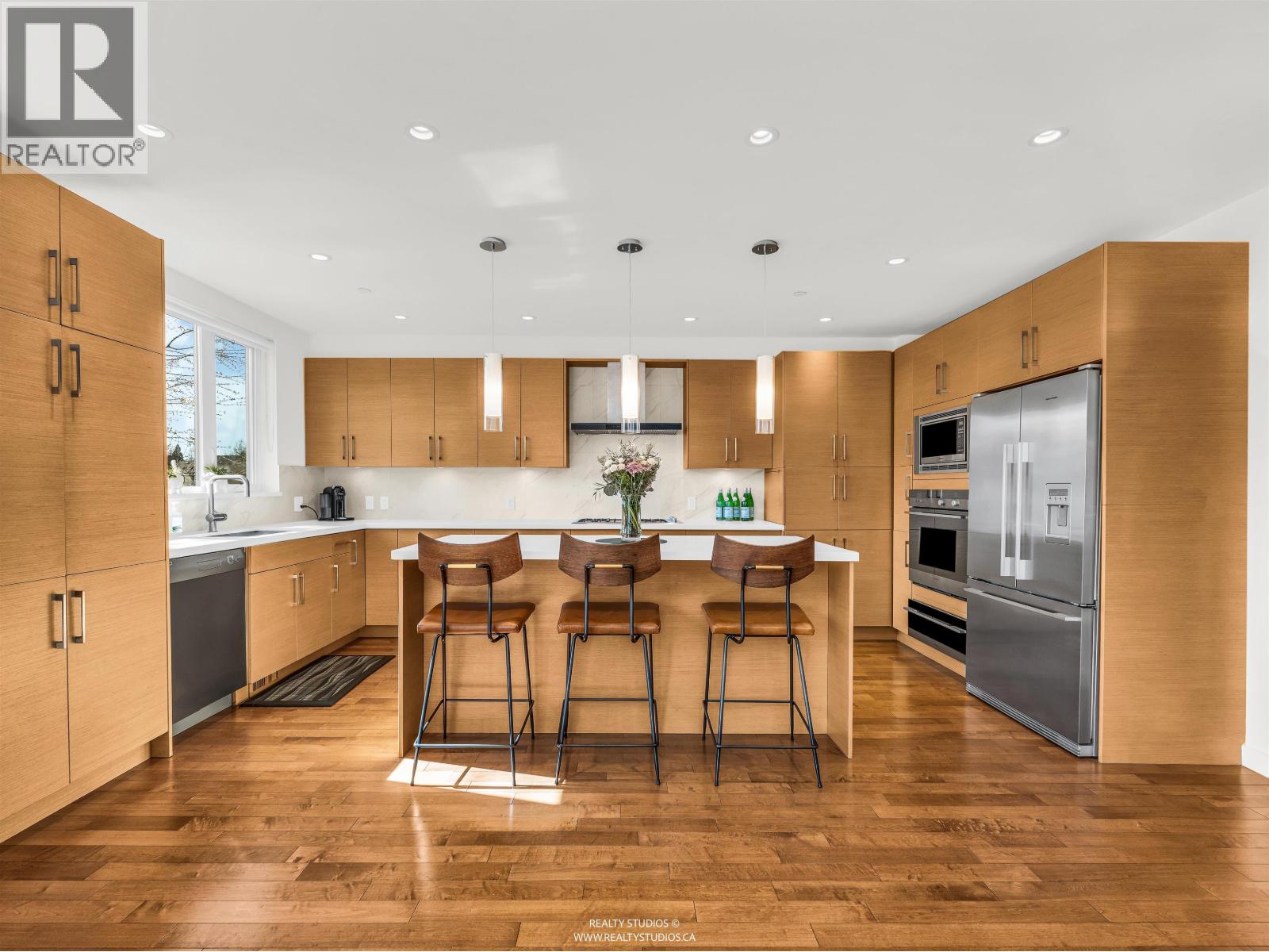 132 W 22nd Avenue, Vancouver, British Columbia  V5Y 2G1 - Photo 9 - R3104116