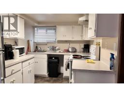 <div class="price">$1,499,000</div> 1250 E King Edward Avenue, Vancouver<br><div style="margin-bottom:8px;"><small>Macdonald Realty</small></div><div class='bed_bath'>5 Bed | 2 Bath</div>