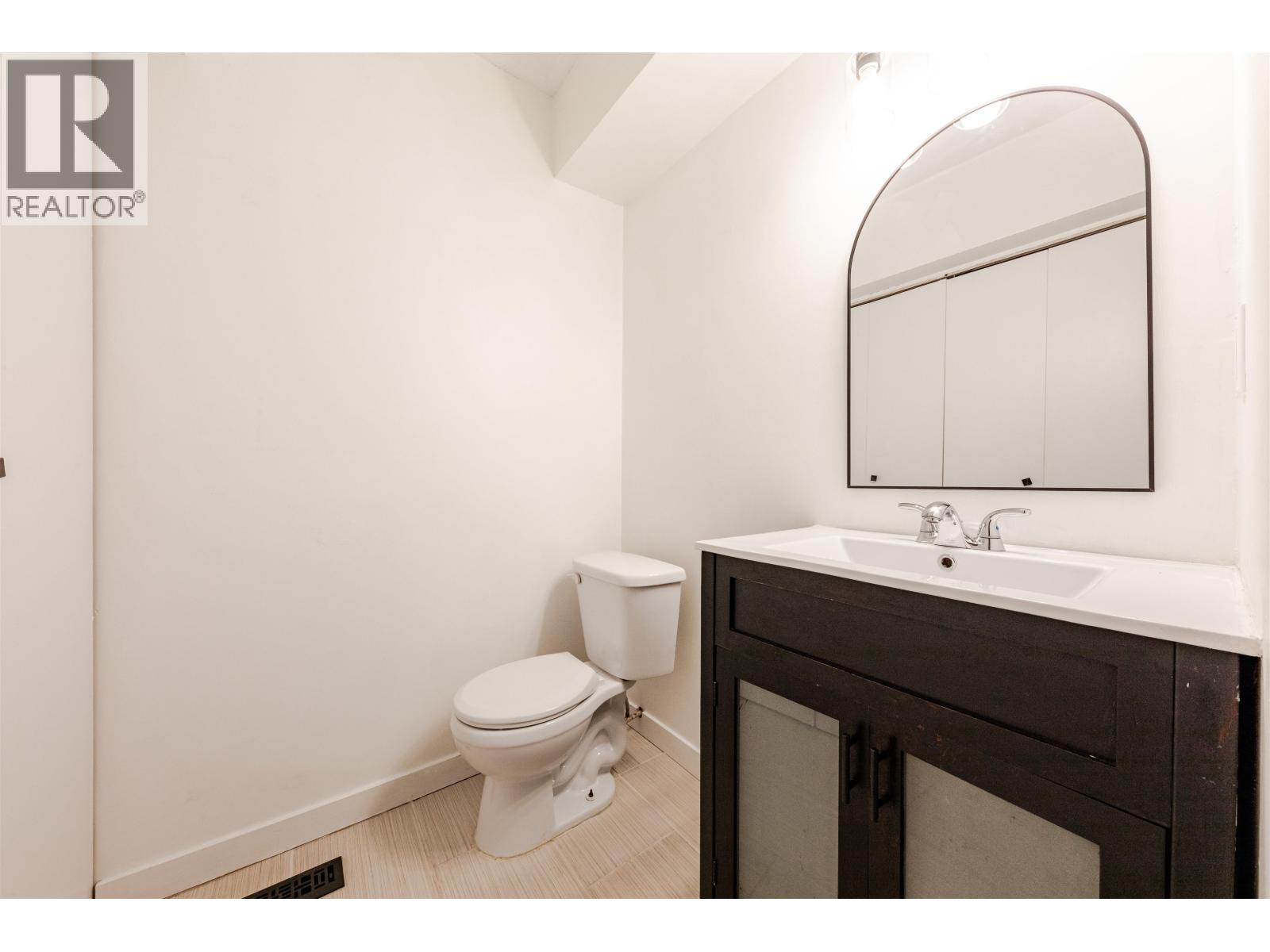 8008 Ash Street, Richmond, British Columbia  V6Y 3H8 - Photo 20 - R3104130