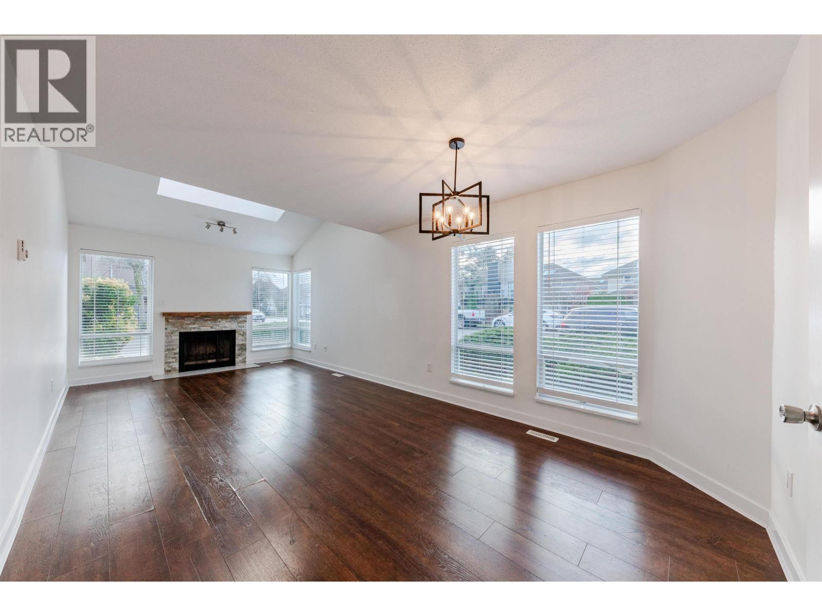 8008 Ash Street, Richmond, British Columbia  V6Y 3H8 - Photo 7 - R3104130