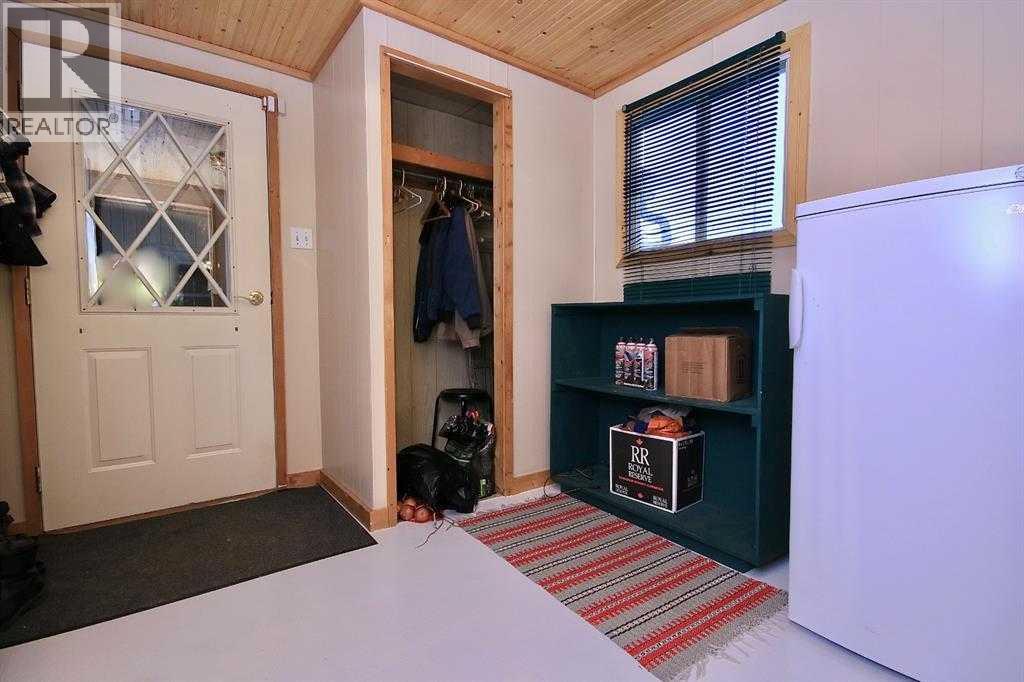 217 Mcleod Street, Ferintosh, Alberta  T0B 1M0 - Photo 4 - A2288589