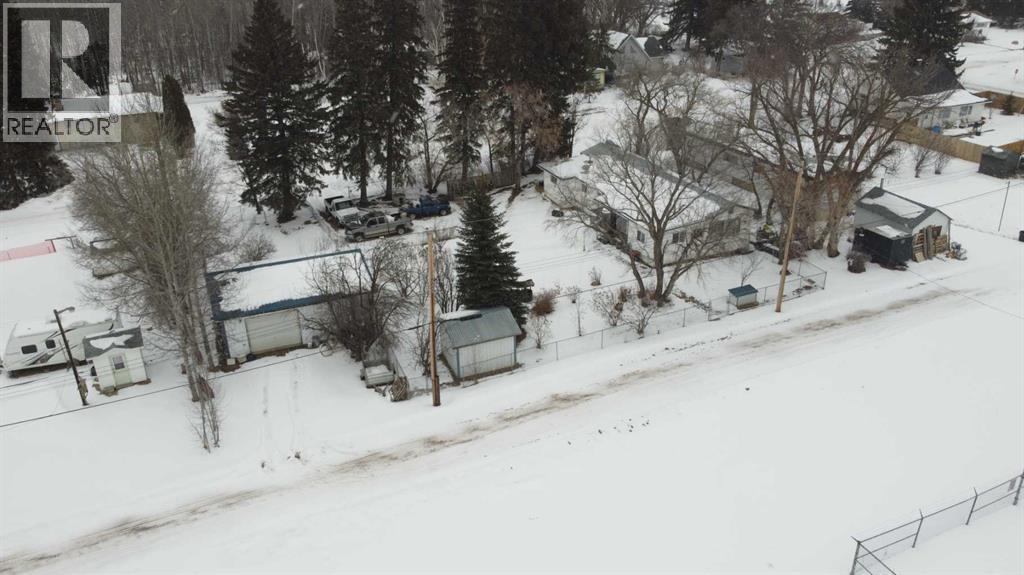 217 Mcleod Street, Ferintosh, Alberta  T0B 1M0 - Photo 11 - A2288589