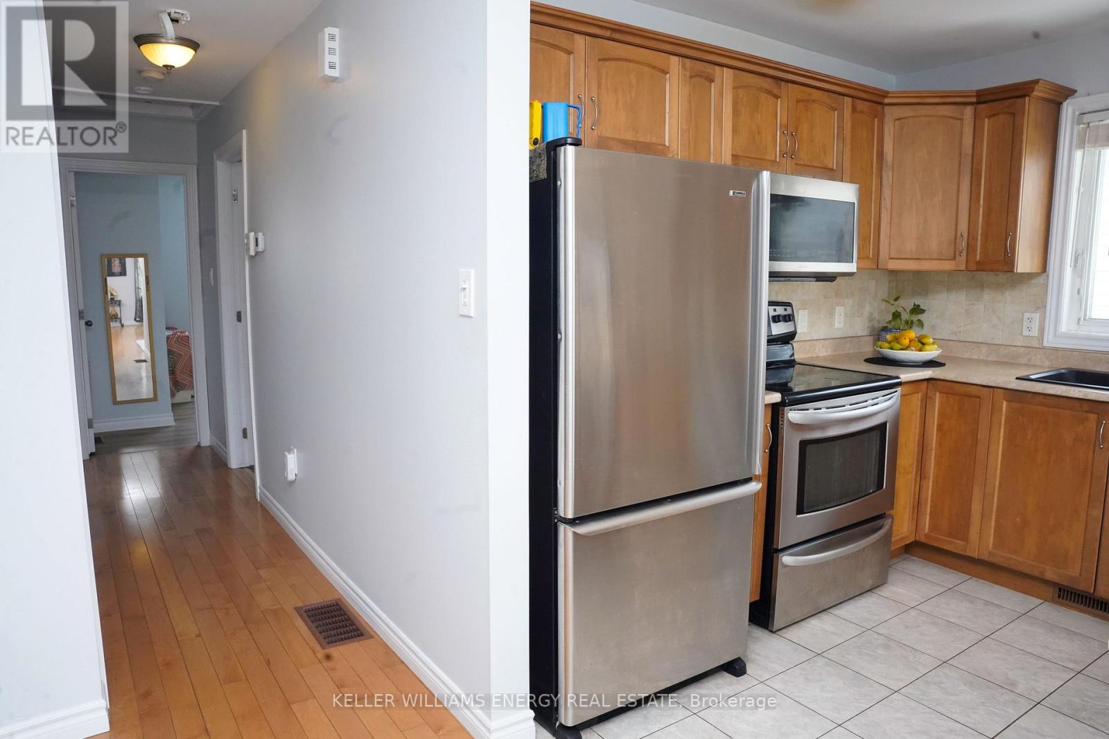 11 Morning Star Street, Petawawa, Ontario  K8H 0A1 - Photo 14 - X12926662