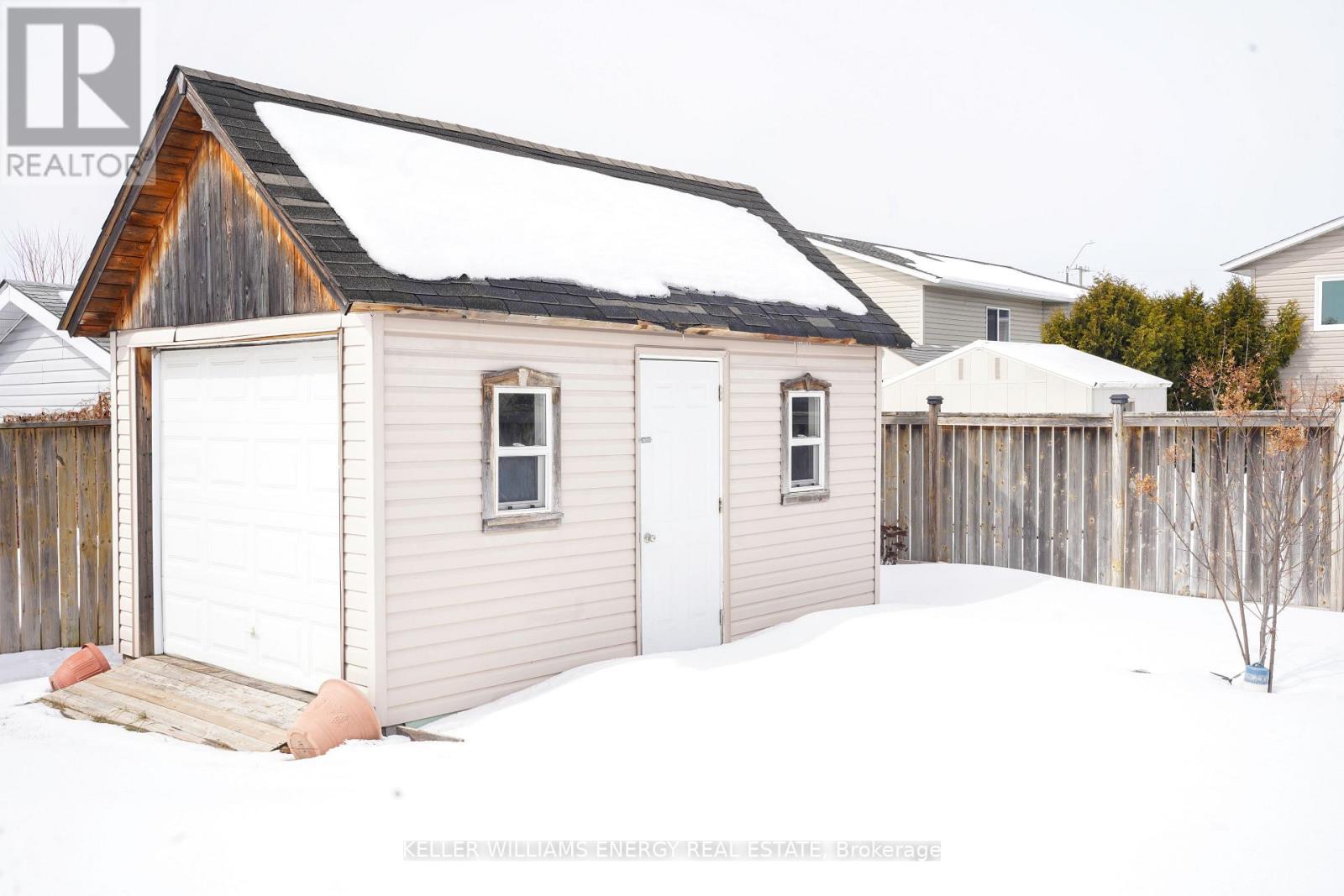 11 Morning Star Street, Petawawa, Ontario  K8H 0A1 - Photo 39 - X12926662