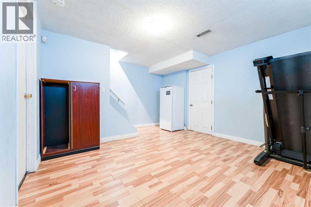 126 Erin Road Se, Calgary, Alberta  T2B 2W8 - Photo 41 - A2296307