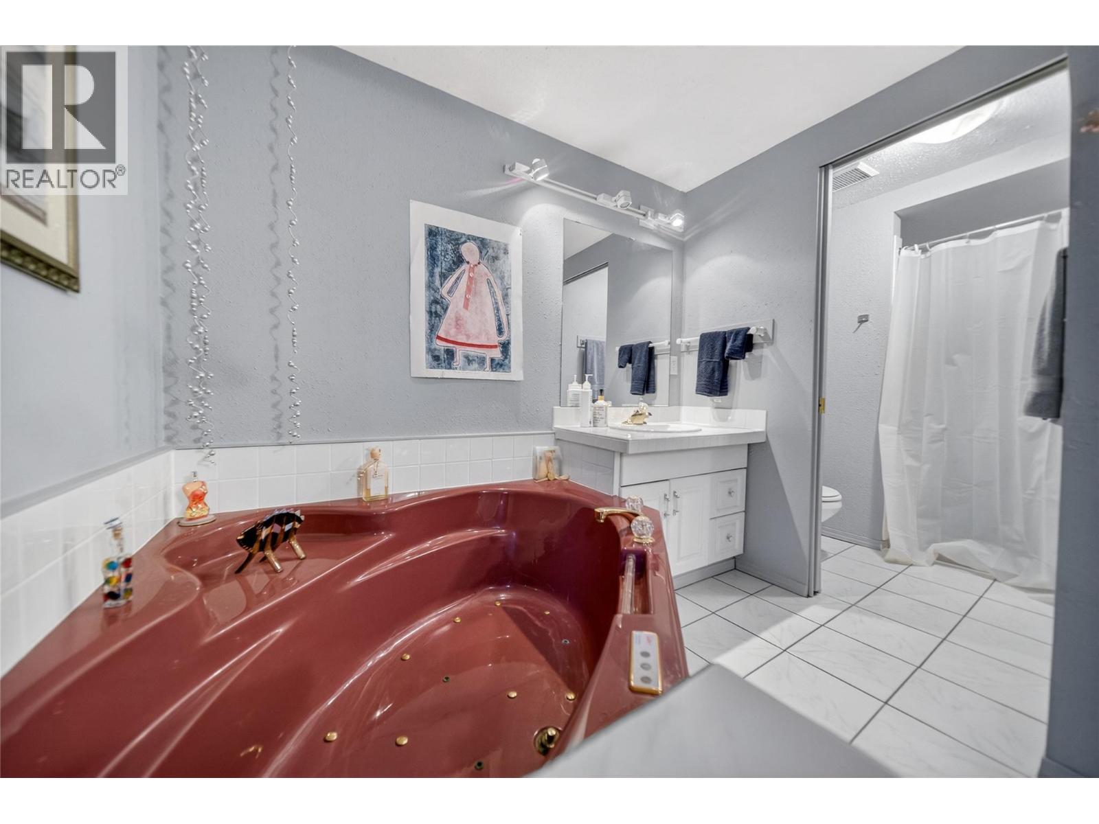 6516 Tie Lake Road, Jaffray, British Columbia  V0B 1T0 - Photo 14 - 10380198