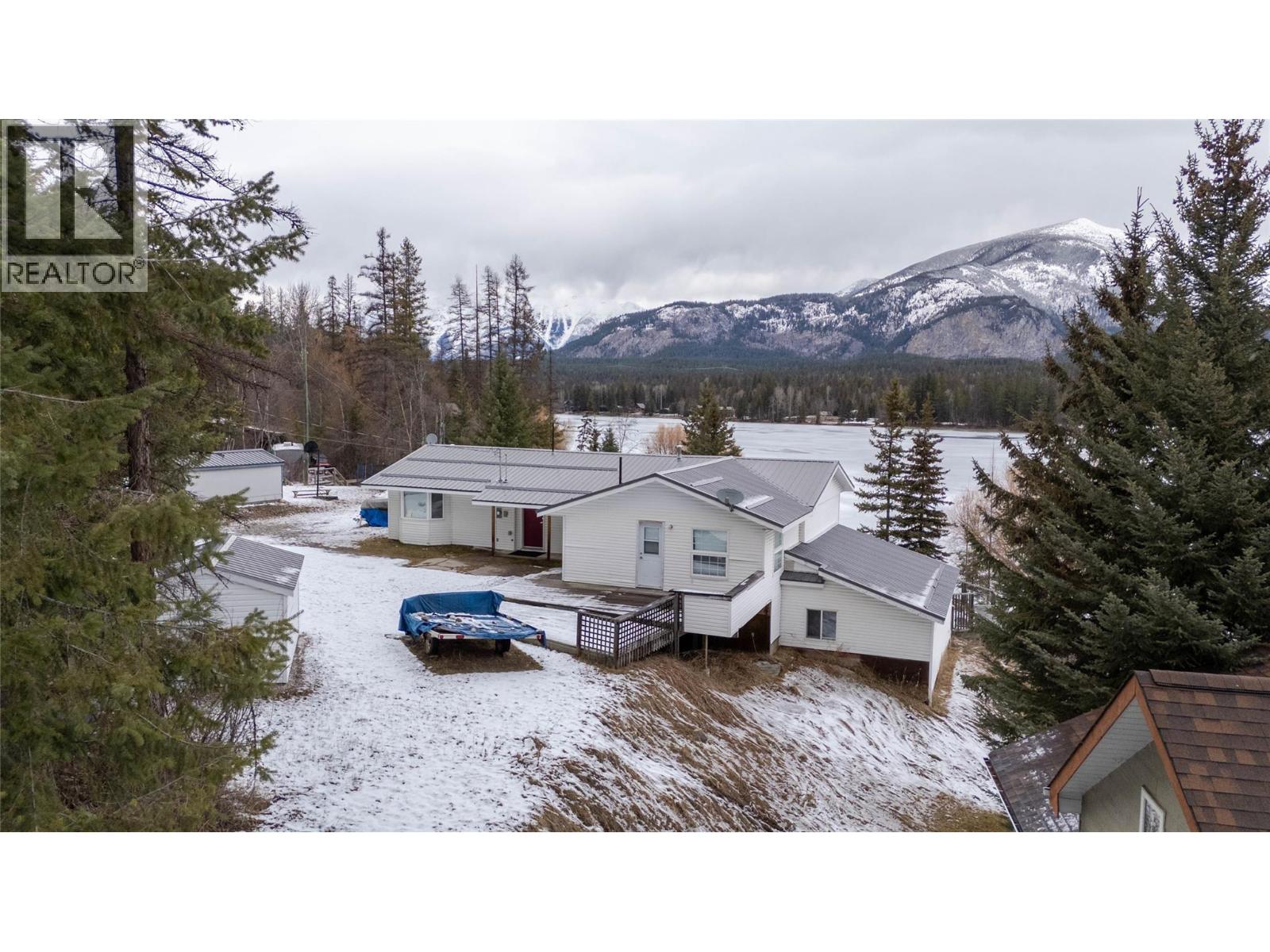 6516 Tie Lake Road, Jaffray, British Columbia  V0B 1T0 - Photo 28 - 10380198