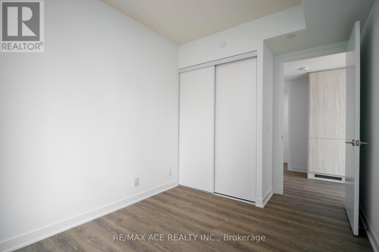 815 - 180 Front Street E, Toronto, Ontario  M5A 0A9 - Photo 10 - C12926632