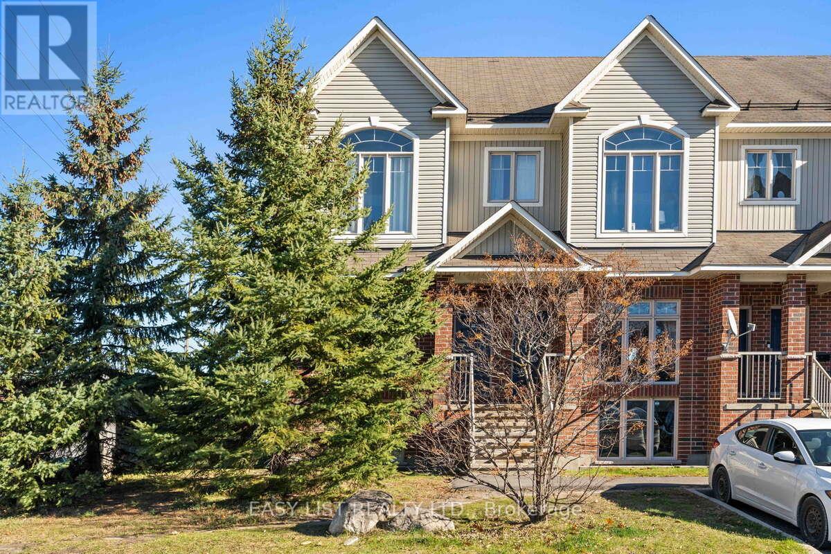 144 - 1512 Walkley Road, Ottawa, Ontario  K1V 2G5 - Photo 2 - X12926670