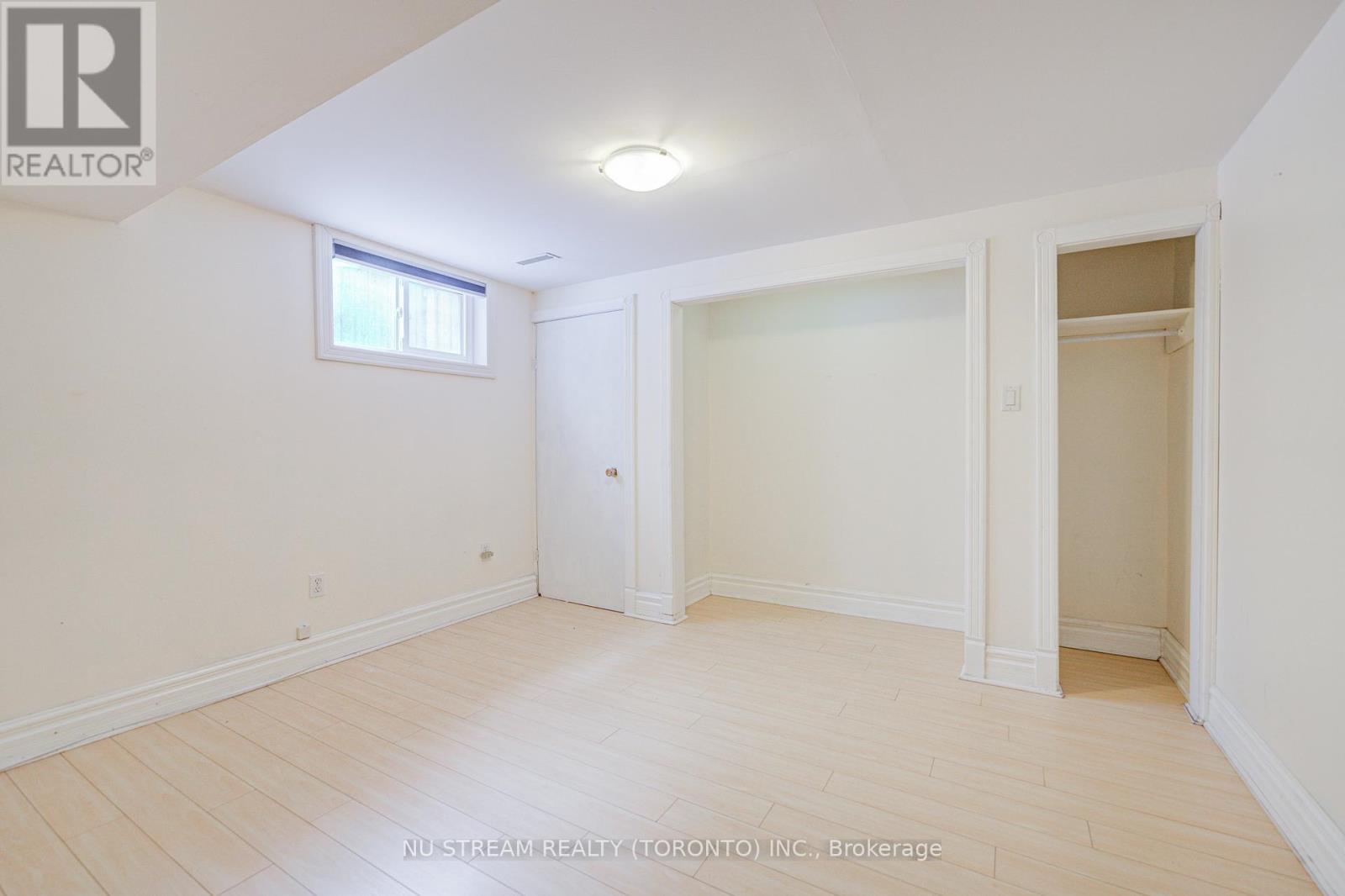 8 Hemingway Crescent, Markham, Ontario  L3R 2A4 - Photo 35 - N12926646