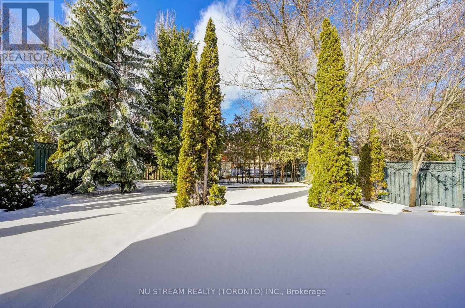 8 Hemingway Crescent, Markham, Ontario  L3R 2A4 - Photo 40 - N12926646