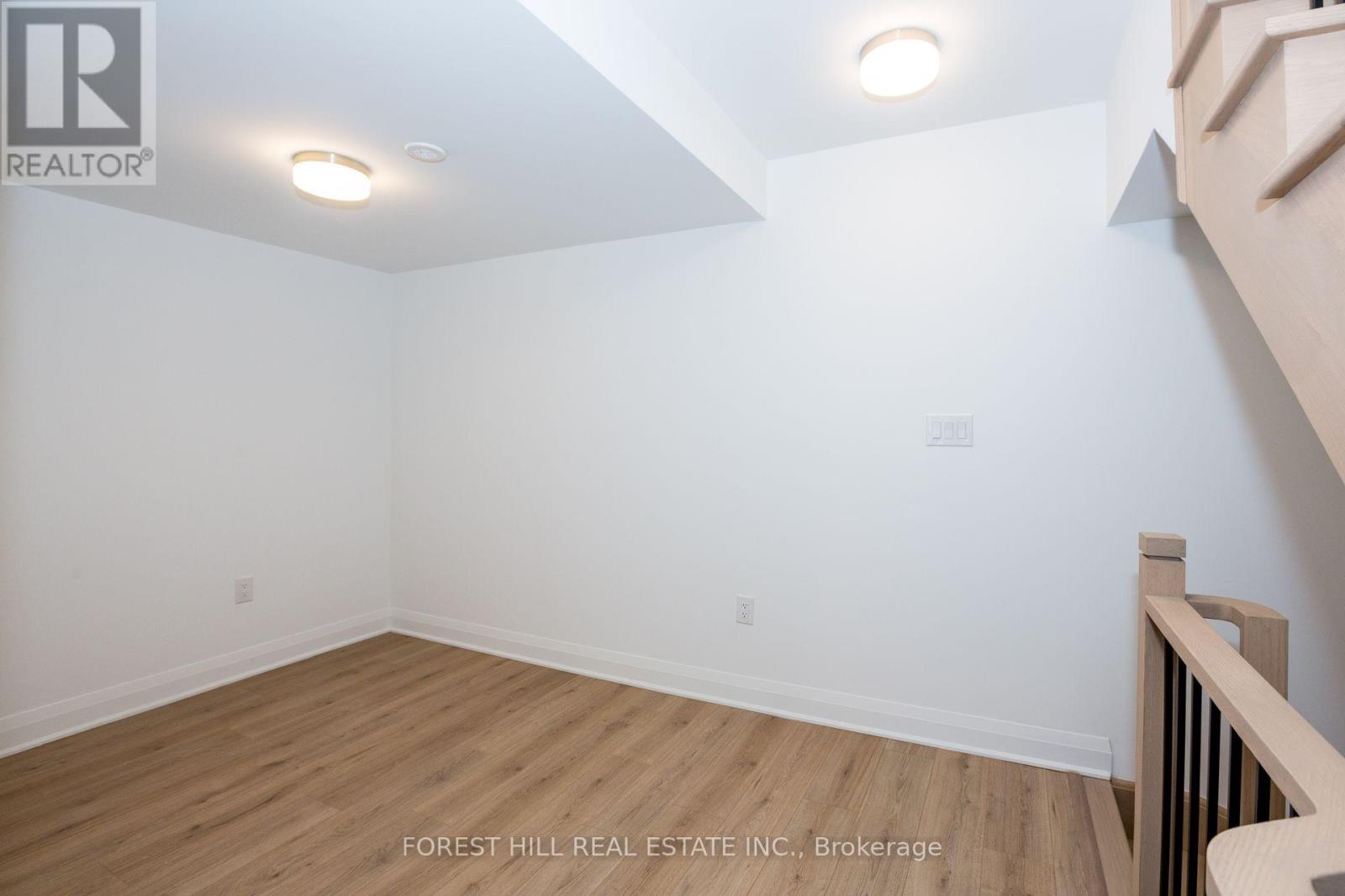 138 Alton Crescent, Vaughan, Ontario  L4J 0M1 - Photo 11 - N12926648