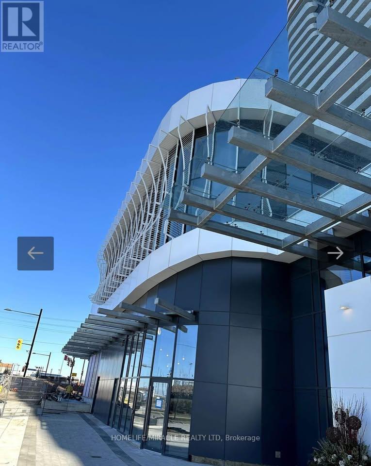 1611 - 225 Commerce Street, Vaughan, Ontario  L4K 5C3 - Photo 5 - N12926656