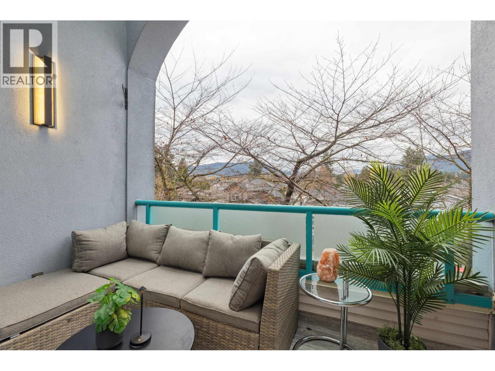 300 1966 Coquitlam Avenue, Port Coquitlam, British Columbia V3B 7P8 - Photo 20 - R3070201