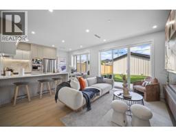 <div class="price">$1,538,000</div> 2 3563 E 25th Avenue, Vancouver<br><div style="margin-bottom:8px;"><small>Srs Westside Realty<br>sutton Group-West Coast Realty</small></div><div class='bed_bath'>3 Bed | 4 Bath</div>