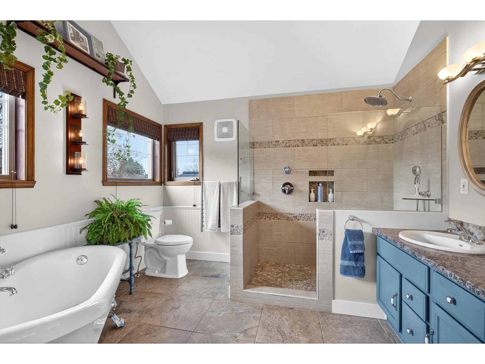 21687 48a Avenue, Langley, British Columbia  V3A 3P7 - Photo 15 - R3103192