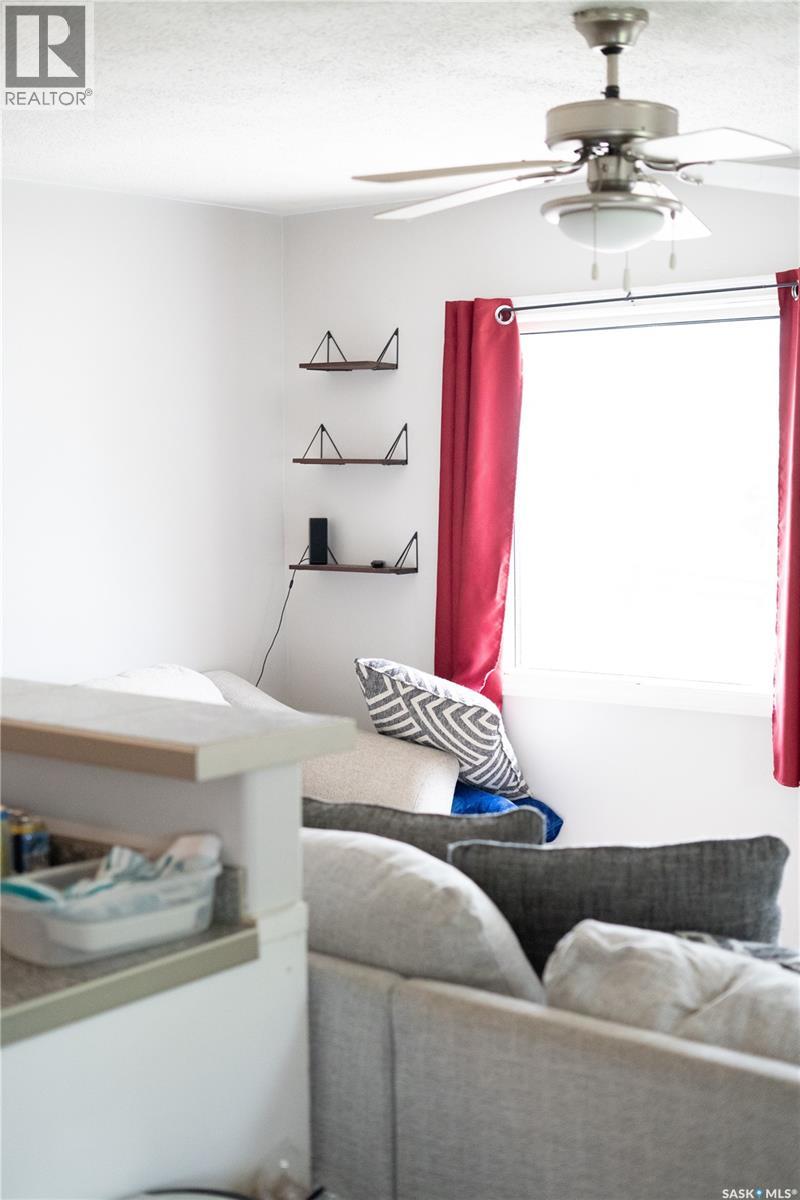 2070 Reynolds Street, Regina, Saskatchewan  S4N 3M8 - Photo 7 - SK031074