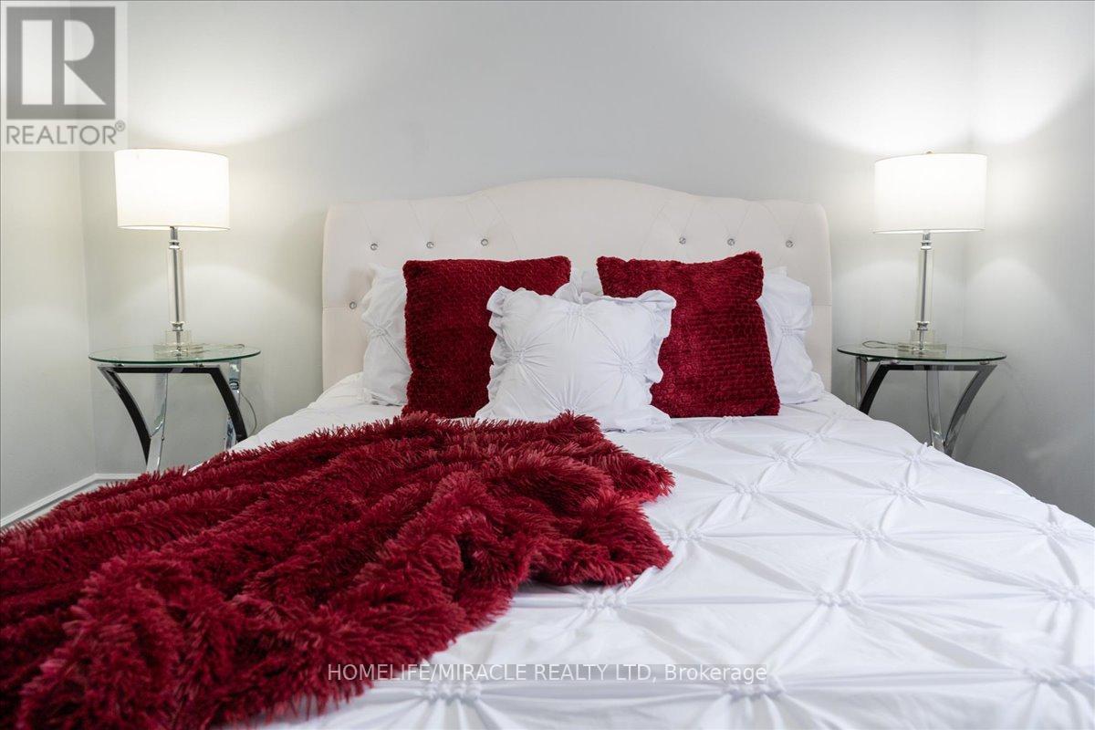 47 Martindale Crescent, Brampton, Ontario L6X 2V7 - Photo 28 - W12924140