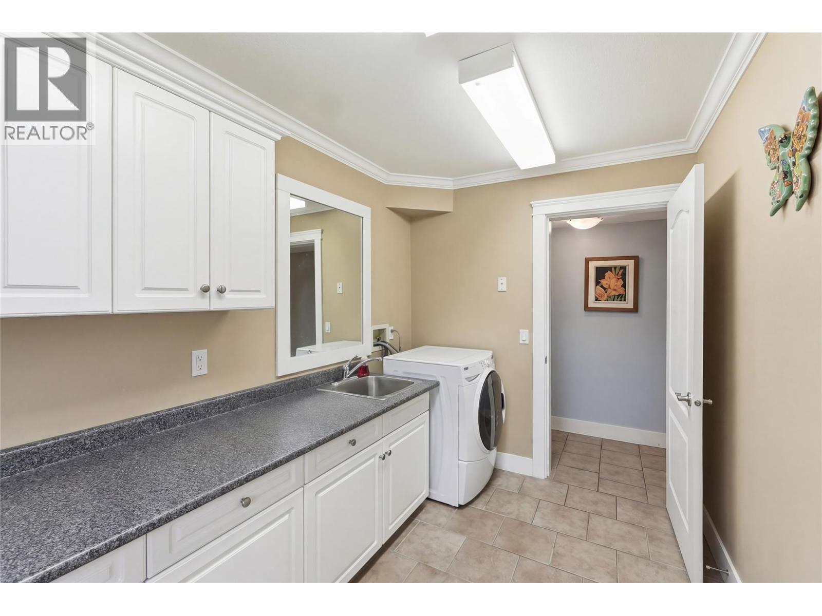 4812 Westridge Drive, Kelowna, British Columbia  V1W 3B5 - Photo 50 - 10380268