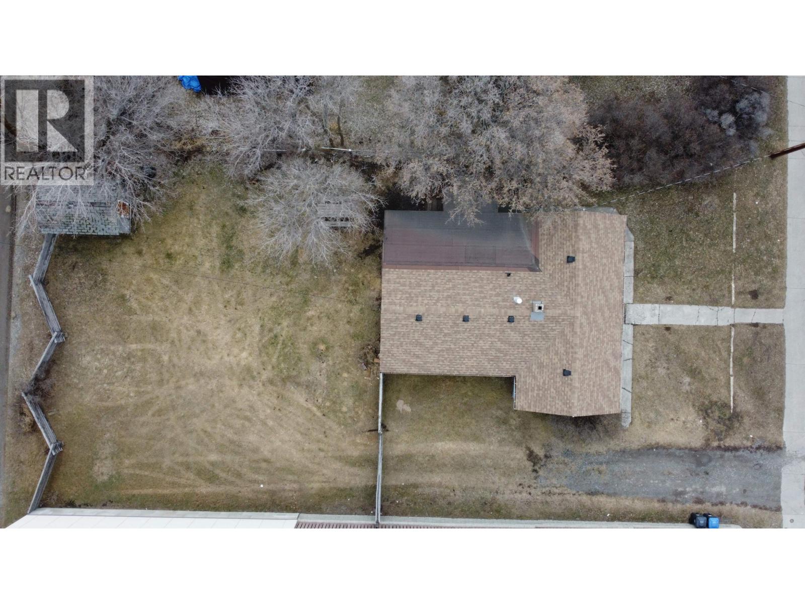 242 S Third Avenue, Williams Lake, British Columbia V2G 1J4 - Photo 24 - R3094136