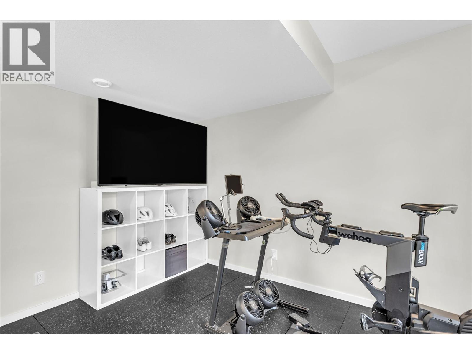 1102 Cameron Avenue Unit# 8, Kelowna, British Columbia  V1Y 0B2 - Photo 3 - 10380835