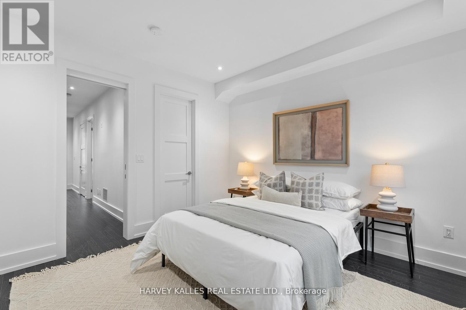 5a Sylvan Avenue, Toronto, Ontario  M6H 1G2 - Photo 24 - C12926644