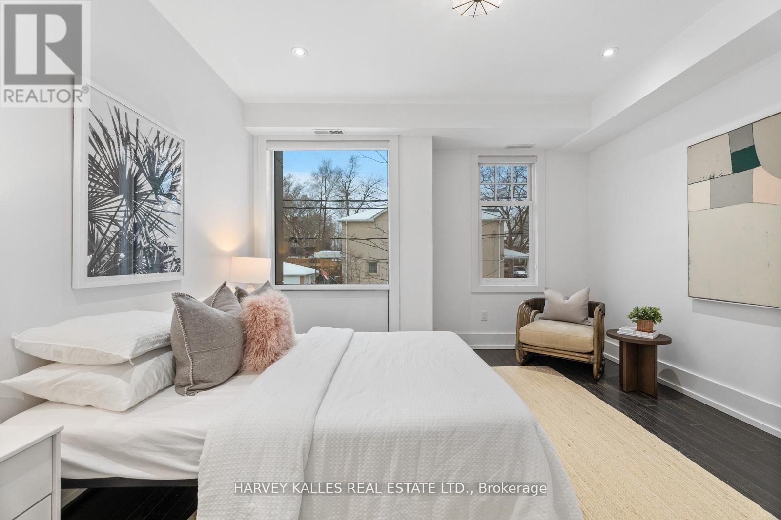 5a Sylvan Avenue, Toronto, Ontario  M6H 1G2 - Photo 21 - C12926644