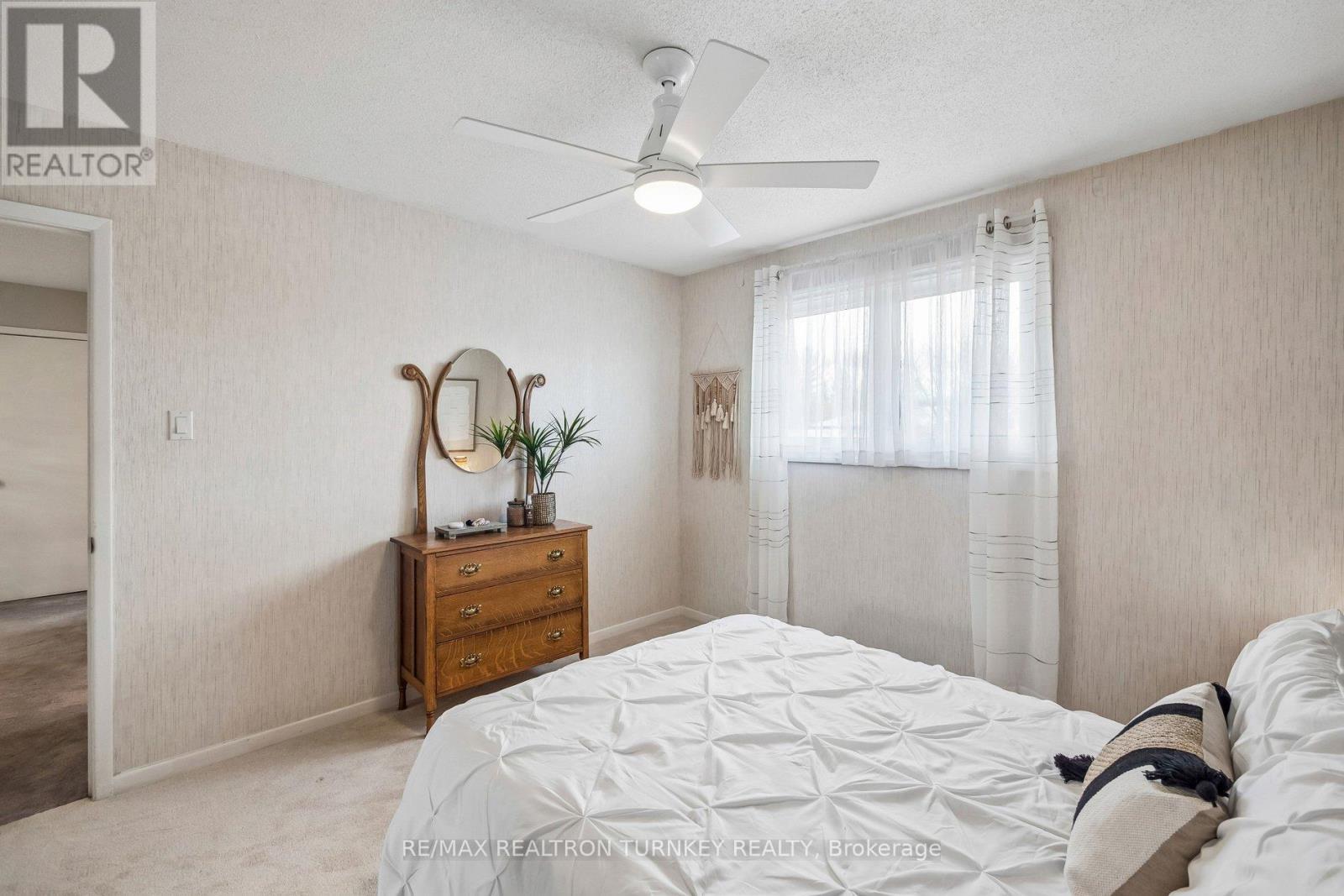 91 Batson Drive, Aurora, Ontario  L4G 3R2 - Photo 27 - N12920340