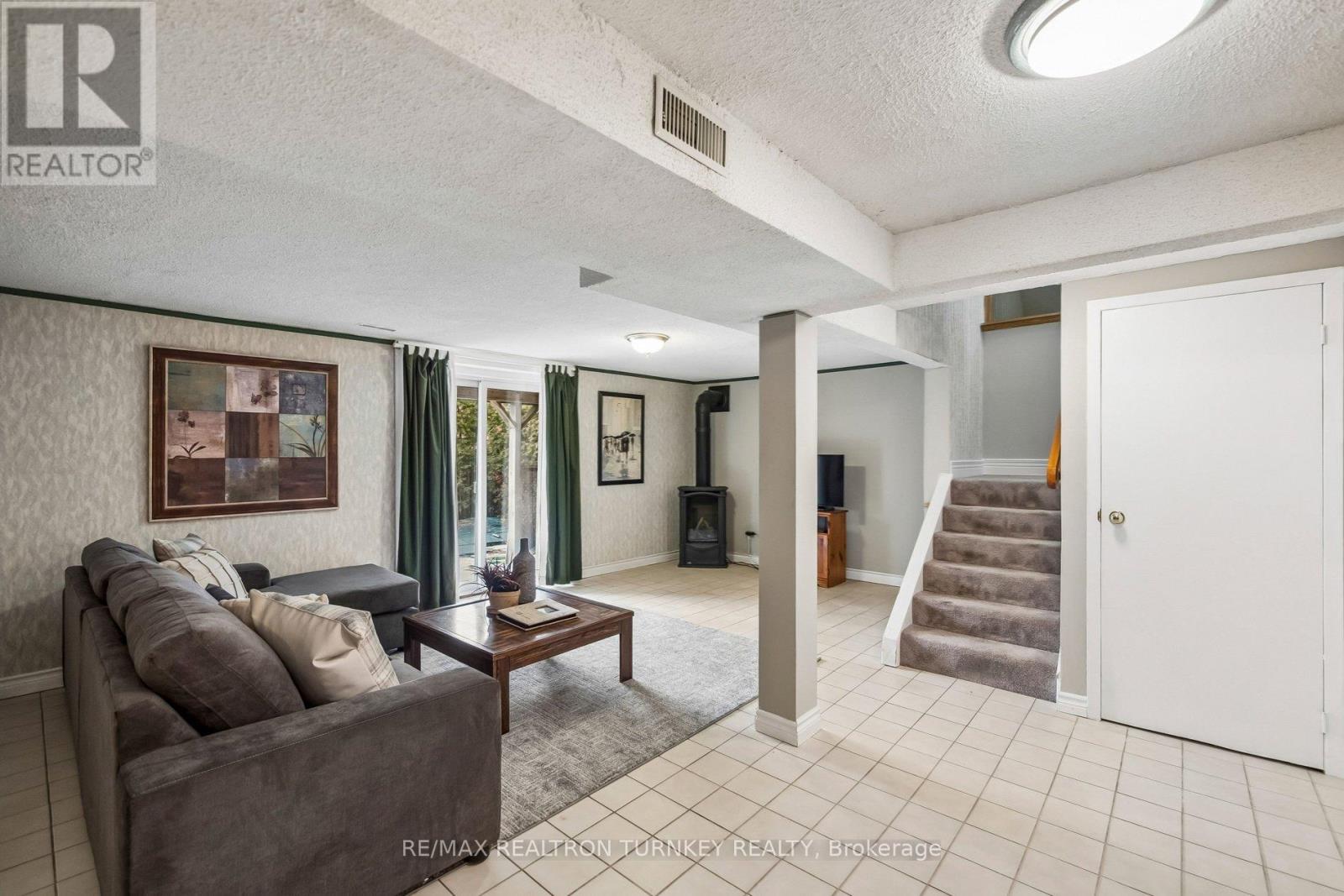 91 Batson Drive, Aurora, Ontario  L4G 3R2 - Photo 35 - N12920340