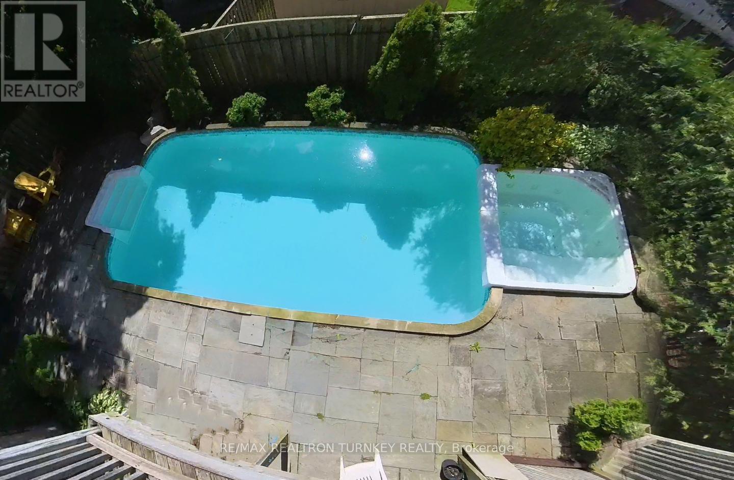 91 Batson Drive, Aurora, Ontario  L4G 3R2 - Photo 41 - N12920340