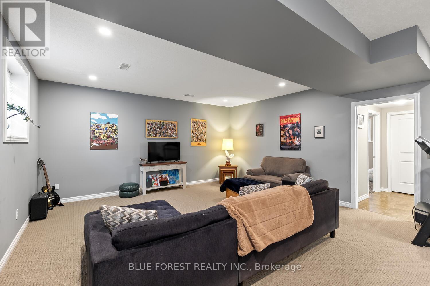 123 Watson Street, Lucan Biddulph, Ontario  N0M 2J0 - Photo 24 - X12925404